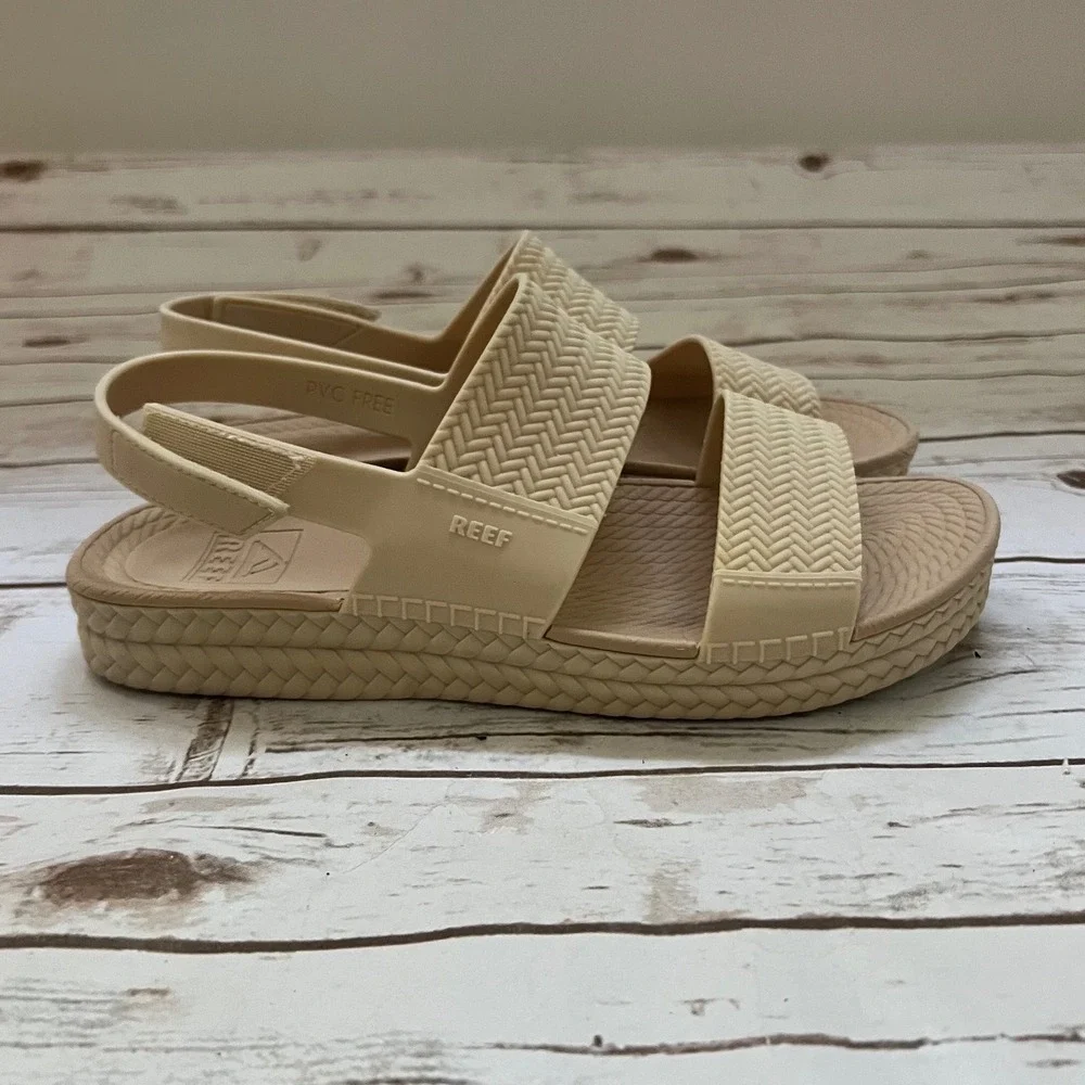 Reef Water Vista Sandals Cream Tan Braided Strap Water Friendly Size 9